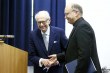 Article image gallery